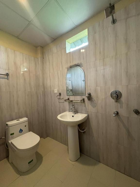 Hotel Greenland Safari Sauraha Exterior foto